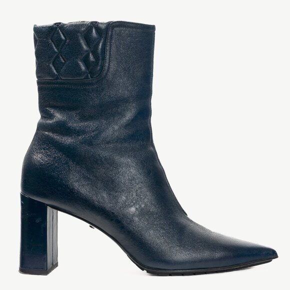 Dorothee Schumacher Dark-Blue Quilted Crackled-Leather Ankle Boots - Picture 1 of 10